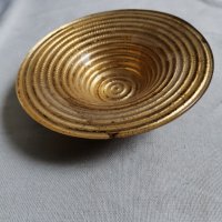 Стъклена  купичка за ядки  със старинен ефект и покритие тип старо злато, снимка 1 - Декорация за дома - 33027373