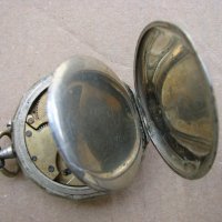 Стар джобен часовник, снимка 3 - Антикварни и старинни предмети - 28389497