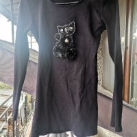 Дамска черна блуза, снимка 3 - Блузи с дълъг ръкав и пуловери - 43072334