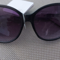 Слънчеви очила, снимка 1 - Слънчеви и диоптрични очила - 36458589