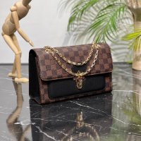 Дамска чанта Louis Vuitton, снимка 9 - Чанти - 40195332