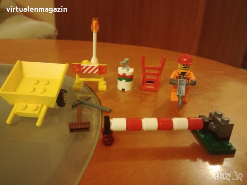 Лего - Lego строителен работник и аксесоари, снимка 1