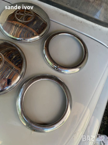 Варшава 204 и 201 - гърбушка - части, снимка 1