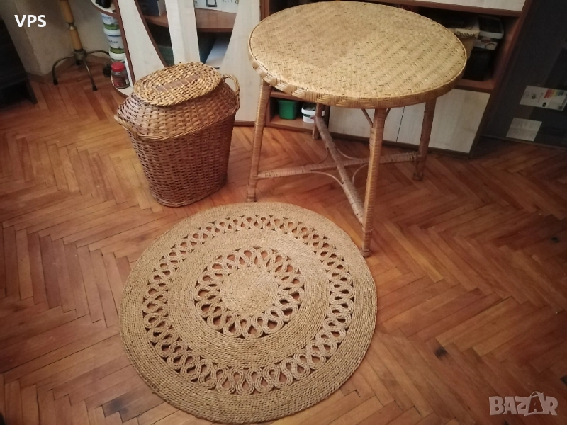 Плетени ратанова маса и нова рогозка, снимка 1