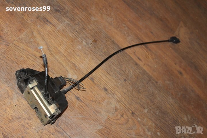 Брава врата предна дясна Рено Сценик 2 Renault Scenic 2, снимка 1