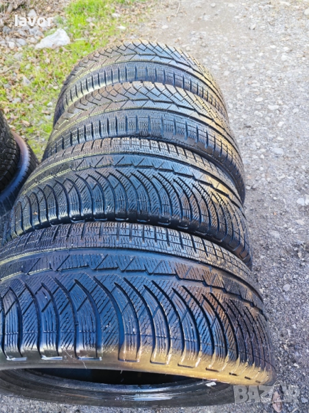 235/55/17, снимка 1