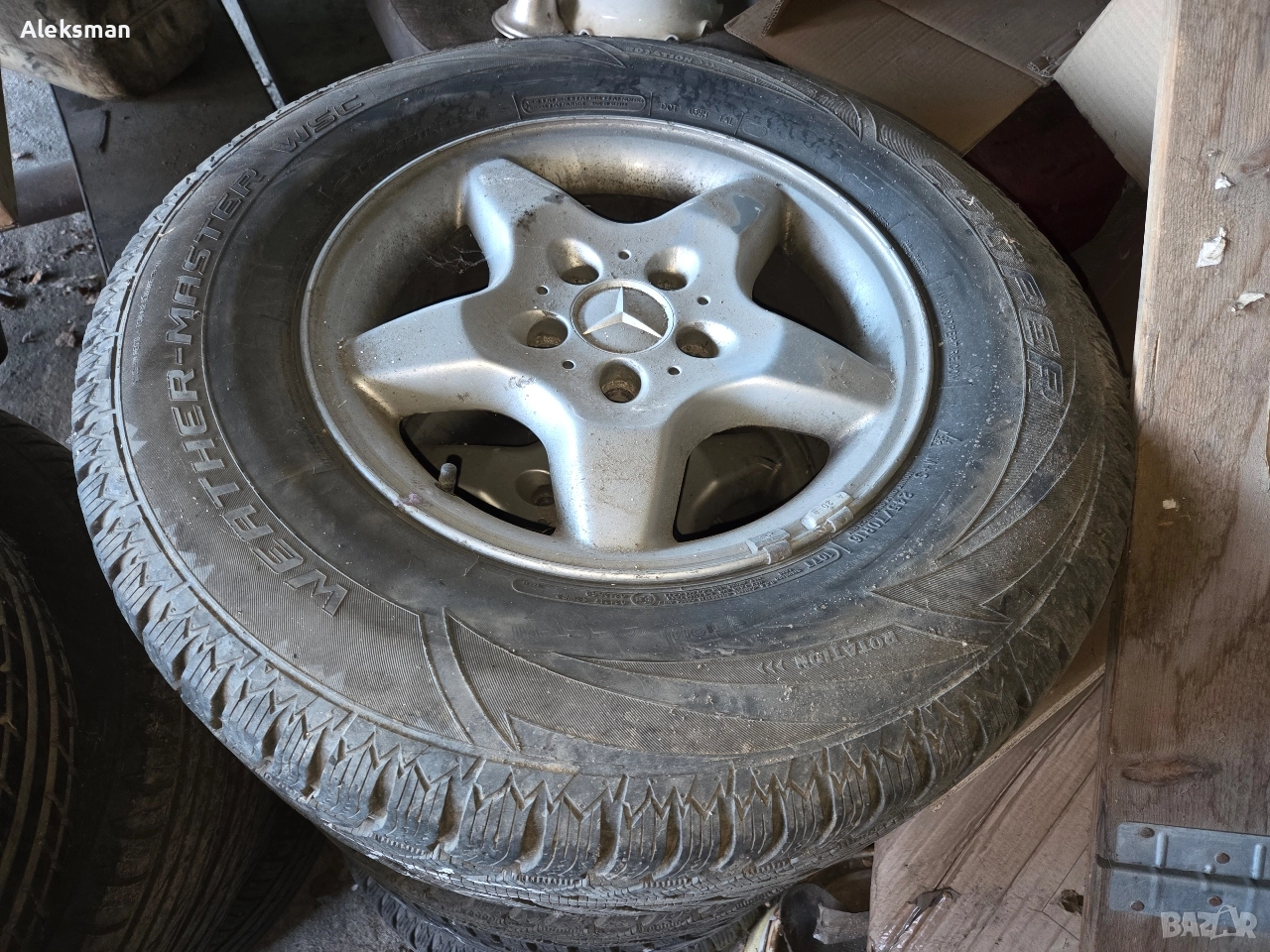 245/70/16 Зимни гуми с джанти за Мерцедес МЛ, снимка 1