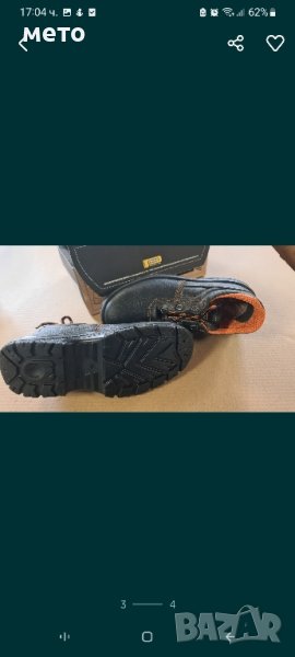 работни обувки с предпазно бомбе, снимка 1