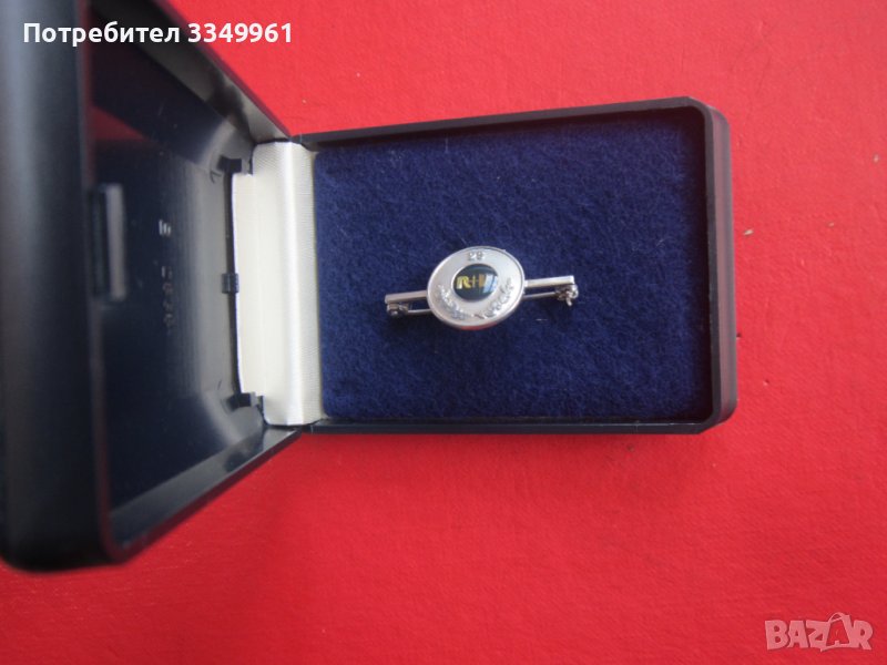 Уникален сребърен знак значка с емайл в кутия, снимка 1