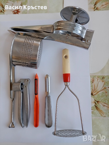 Прибори за хранене и нож - "Петко Денев", - и др. 21 бр., - Руски ножове, - Ел. бързовари, снимка 1