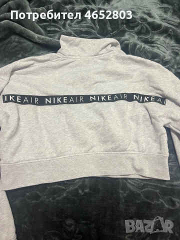 Блуза на Найк(оригинална), снимка 3 - Блузи с дълъг ръкав и пуловери - 52644442