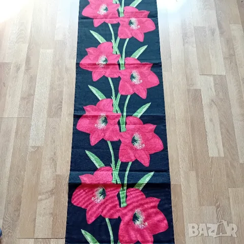 Тишлайфер на цветя 