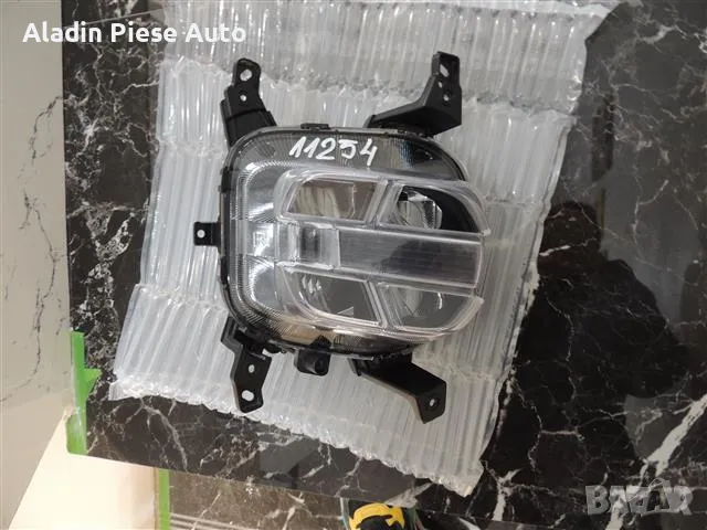 Десен фар Kia Sportage GT-Line година 2018 2019 2020 2021 код 92202-F1600 , снимка 3 - Аксесоари и консумативи - 50355628