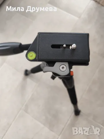 Vanguard Alta CA 233AO в МНОГО ДОБРО състояние + ПОДАРЪК дистанционен спусък Godox за Nikon, снимка 3 - Чанти, стативи, аксесоари - 48189170