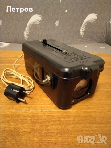 Продавам стар руски ръчно регулируем стабилизатор на напрежение Модел МЗП АТ 250 М2, снимка 8 - Антикварни и старинни предмети - 51409605