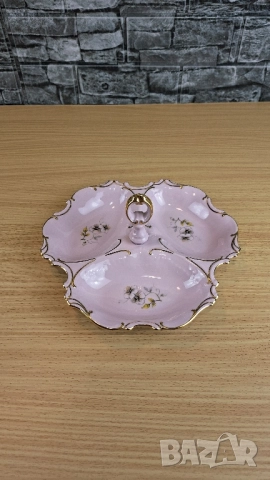 Розово порцеланово плато с 3 разделения - Pirkenhammer, снимка 1