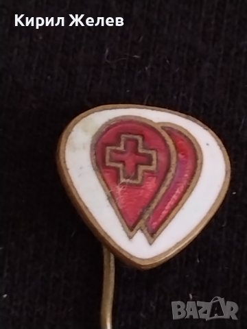 Стара рядка значка червен кръст с емайл за колекция 7258, снимка 3 - Други ценни предмети - 37073794
