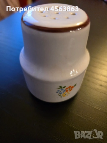 Солница, снимка 2 - Аксесоари за кухня - 53260054