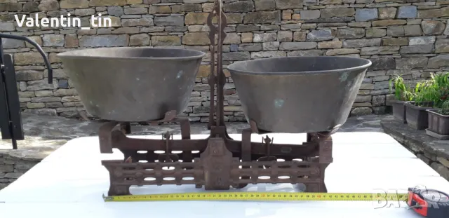 Стар кантар везна с комплект грамове, тежести без липси , снимка 3 - Антикварни и старинни предмети - 47524729