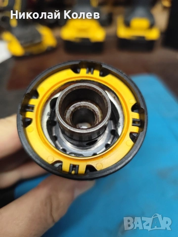 бързосменящ патронник за DeWalt , снимка 2 - Бормашини - 53486949