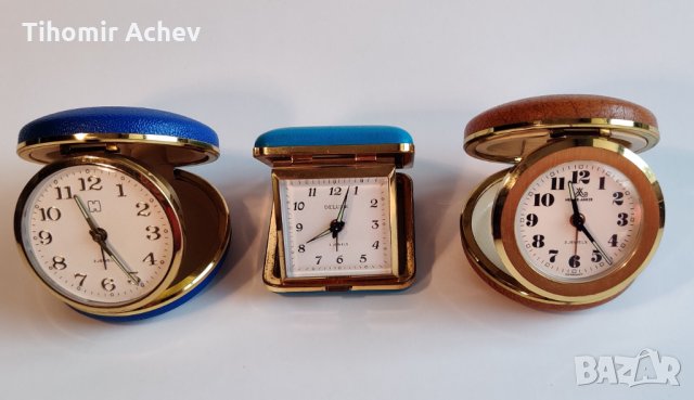 Лот от три туристически малки сгъваеми будилници.