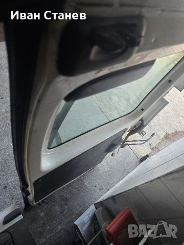 задни врати peugeot partner, снимка 5 - Части - 51488267