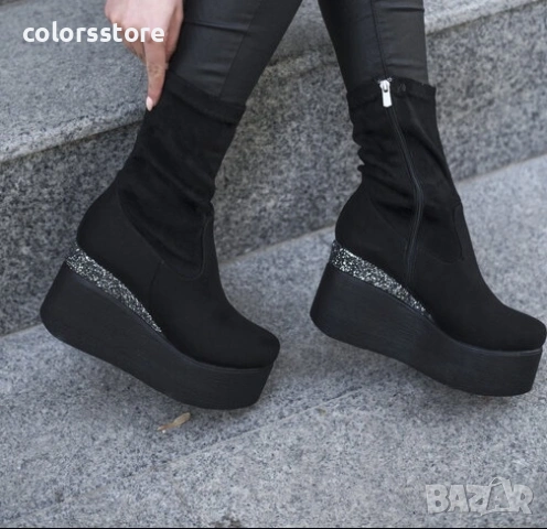 Боти на платформа - черен велур - 121K