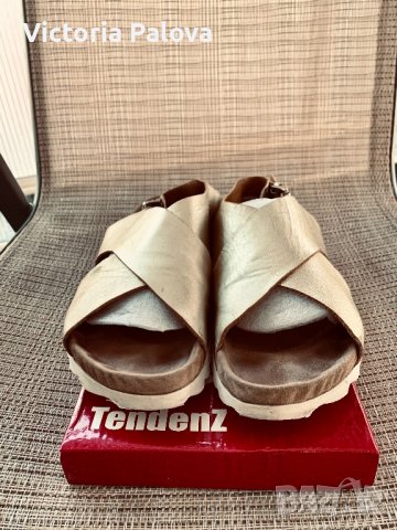 Скъпи златисти  сандали BY A.Италия, снимка 5 - Сандали - 36866398