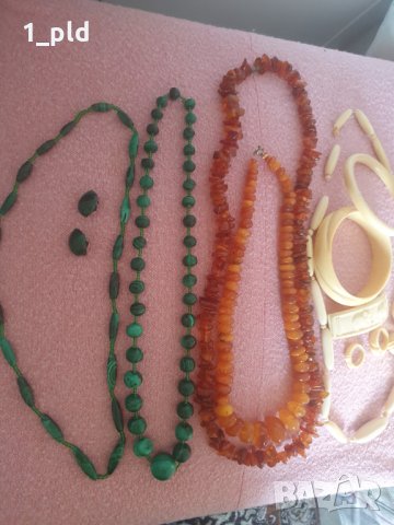 Бижута от кехлибар и малахит