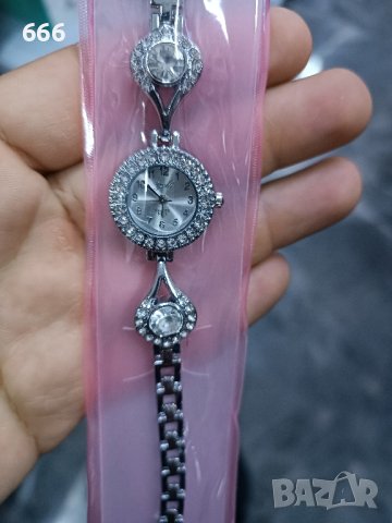 часовник , снимка 4 - Дамски - 43482252