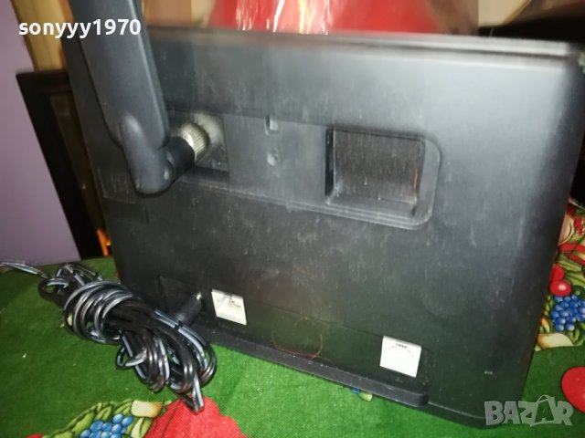 мтел рутер с антена и адаптер 2807221122, снимка 6 - Рутери - 37521966