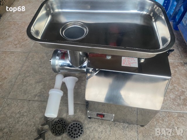 Месомелачка електрическа МК12 MK 12 с маслен редуктор, снимка 2 - Друго търговско оборудване - 43228267