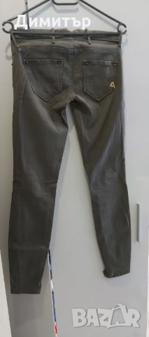 Дамски дънки, снимка 4 - Дънки - 30490298