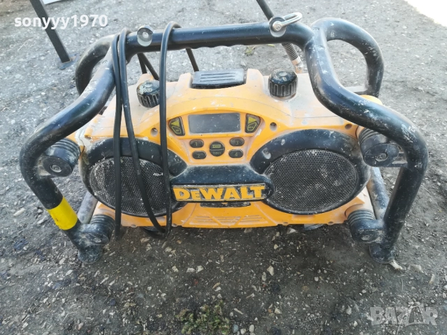 DEWALT-RADIO 2409251309M, снимка 2 - Други инструменти - 51819640