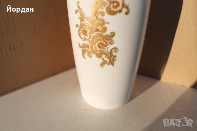 Немска порцеланова ваза ''Kaizer'' , снимка 9 - Антикварни и старинни предмети - 43573144