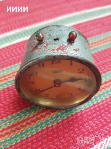 Настолен часовник HALLER