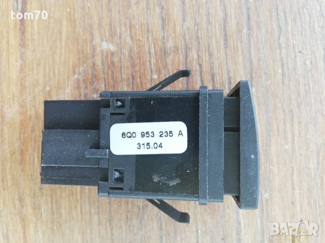 Бутони VW Polo 9N 2006г , снимка 2 - Части - 33310978