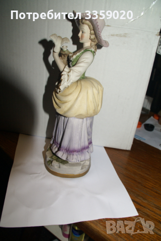 продавам керамична фигура, снимка 3 - Антикварни и старинни предмети - 36439437