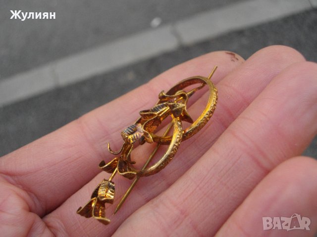 СТАРА ПОЗЛАТЕНА БРОШКА, снимка 3 - Антикварни и старинни предмети - 39144516