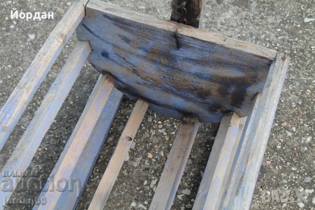 Детска дървена люлка, снимка 3 - Антикварни и старинни предмети - 38487216