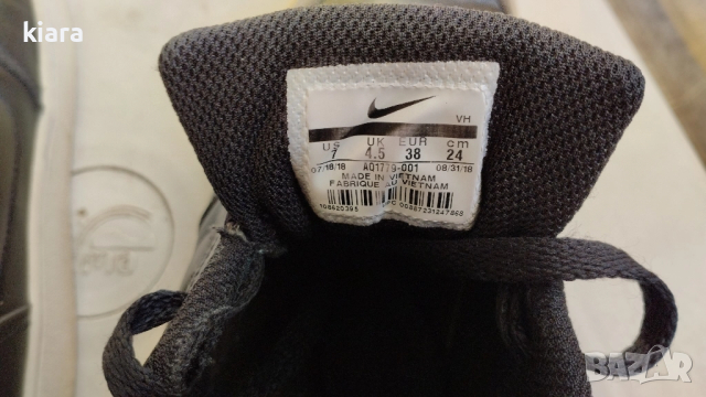 Маратонки NIKE 38 номер, снимка 4 - Маратонки - 52175472