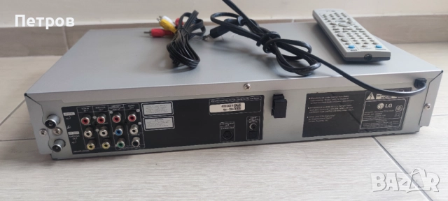 Видео LG DVD/VHS combo , снимка 3 - Плейъри, домашно кино, прожектори - 52288899
