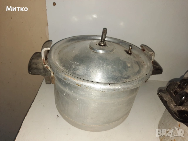 Стари Български тенджери под налягане от соца, снимка 5 - Съдове за готвене - 53405429