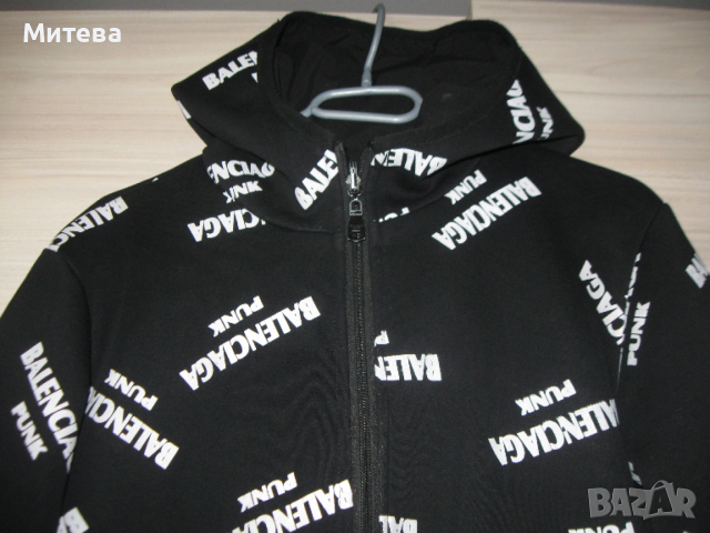 Balenciaga дамско ватирано двулицево яке