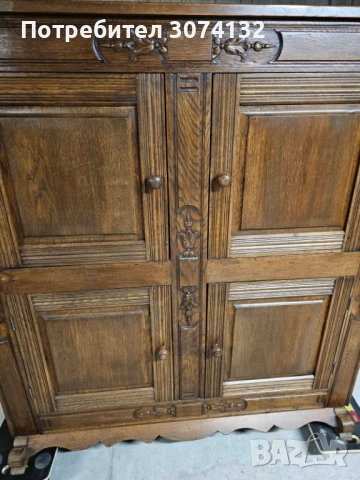 Трапезен шкаф с дърворезба, снимка 4 - Шкафове - 52159429