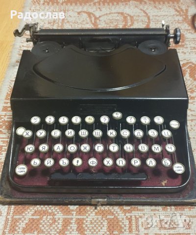 Пишещи машини Адлер,Олимпия,Континентал,Ерика,Триумф, снимка 7 - Антикварни и старинни предмети - 37339405