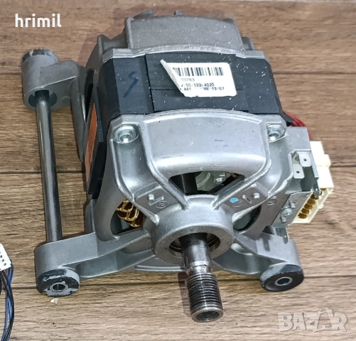 Части за пералня Ariston AMD 129, снимка 8 - Перални - 51831018