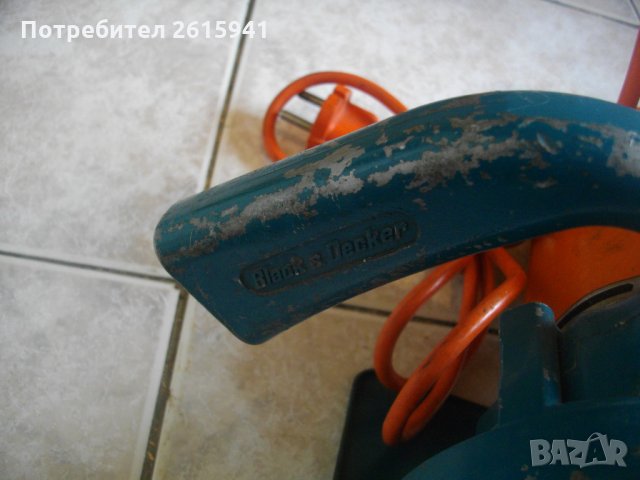 Ръчен Циркуляр-Бормашина-300 Вата-Английски-Блек Декер-Оригинал-Отличен-Старо Качество-Black Decker, снимка 9 - Други инструменти - 33087064