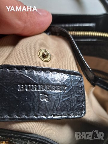 Дамска Чанта Burberry , снимка 5 - Чанти - 38615550