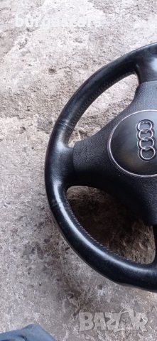 Волан Airbag  Audi A4 B6 - 70лв, снимка 2 - Части - 38975552